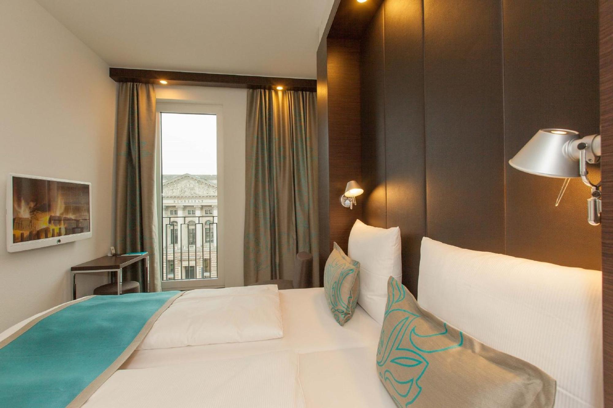 Hotel One Berlin-potsdamer Platz 3*